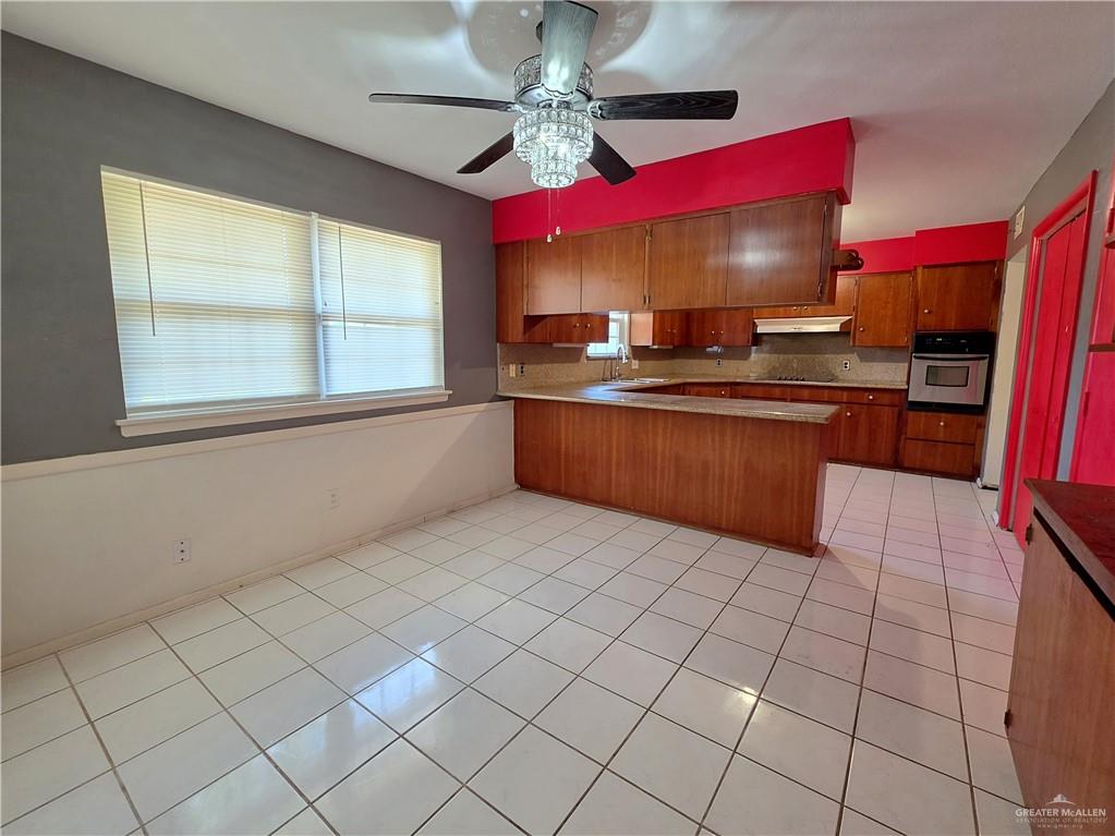 Photo 6 of 1613 Fern Avenue