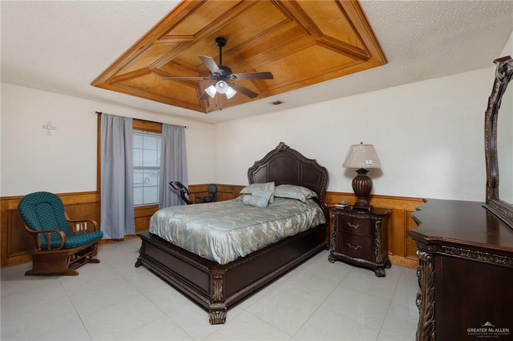 Photo 15 of 509 Palma Vista Drive
