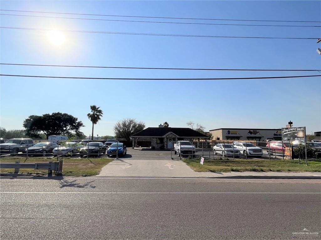 Photo 3 of 3301 Veterans Boulevard
