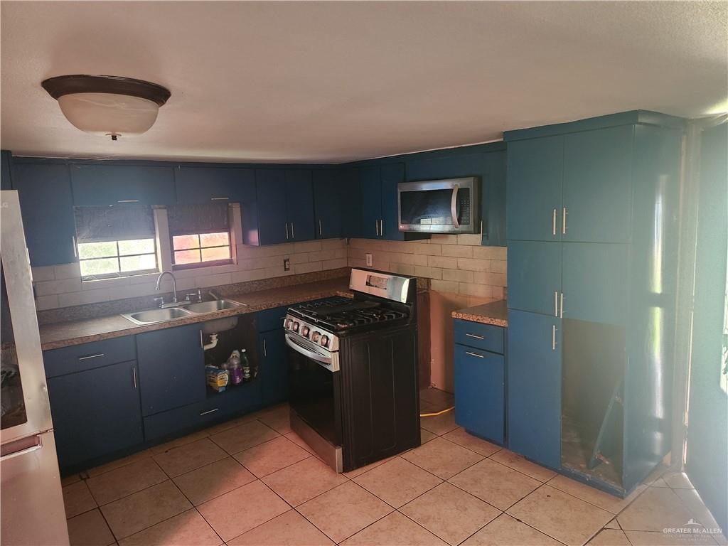 Photo 10 of 4706 Haven Lane