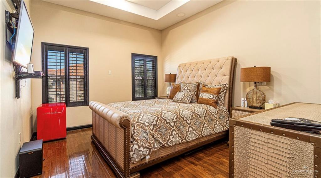 Photo 19 of 2401 Solera Drive