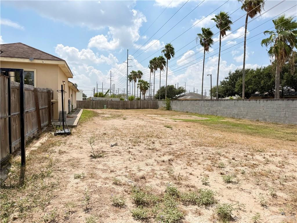 Photo 19 of 1517 Salvia Street