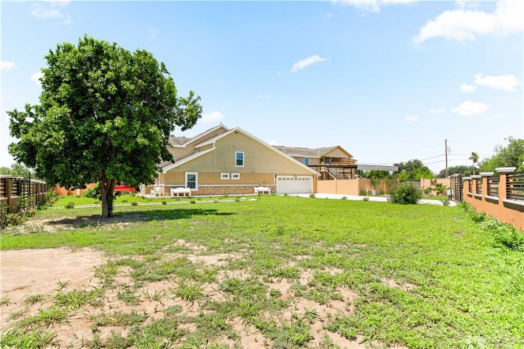 Photo 42 of 1101 Greenbriar Avenue