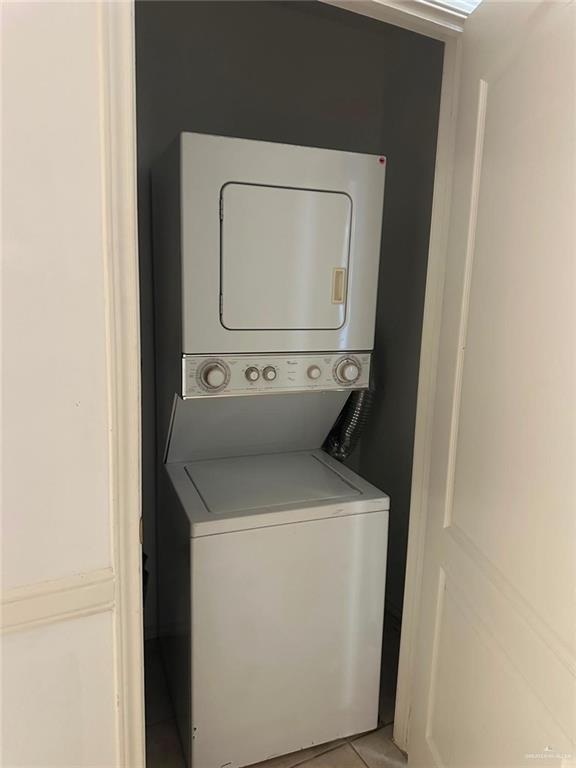Photo 9 of 1502 Diamond Avenue #8