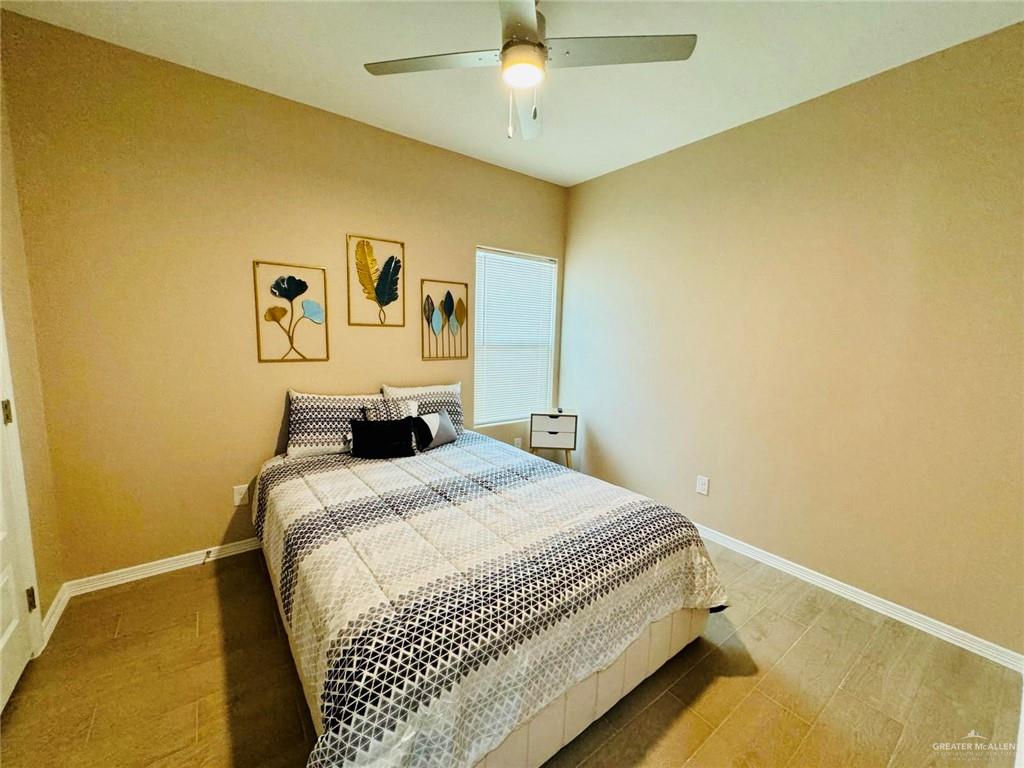 Photo 16 of 3013 Driftwood Street #1