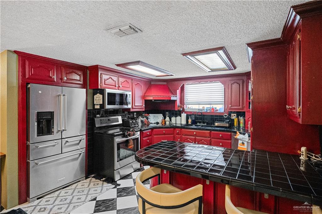 Photo 8 of 1712 1st Street