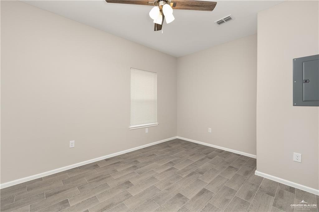Photo 27 of 2704 Harrison Avenue #4