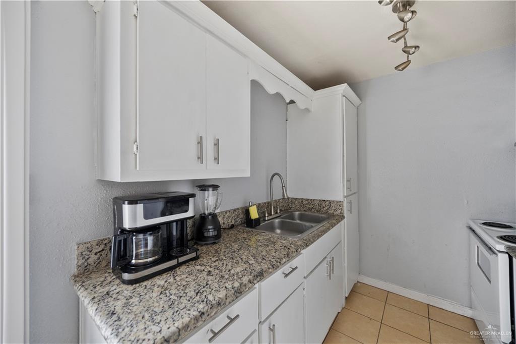 Photo 9 of 2428 Upas Avenue