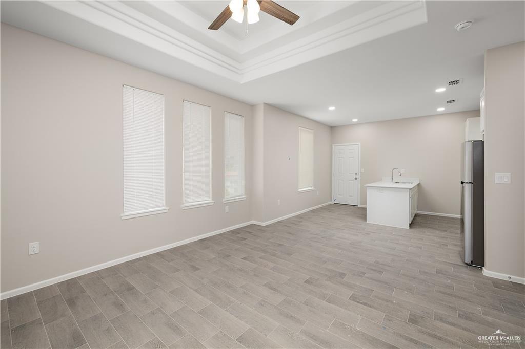 Photo 15 of 2708 Harrison Avenue #2