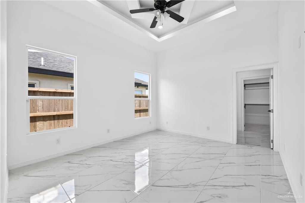 Photo 11 of 1044 Nina Avenue