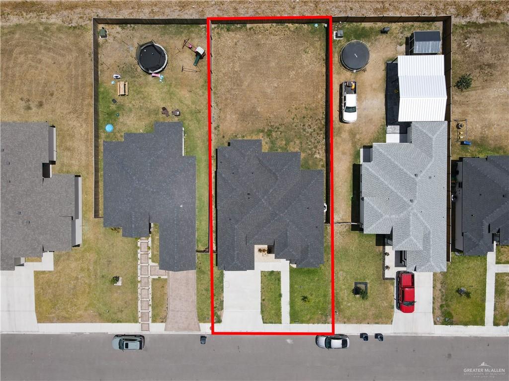 Photo 17 of 1044 Nina Avenue