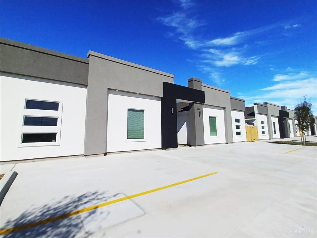 Photo 2 of 3306 Wolf Creek Avenue #4