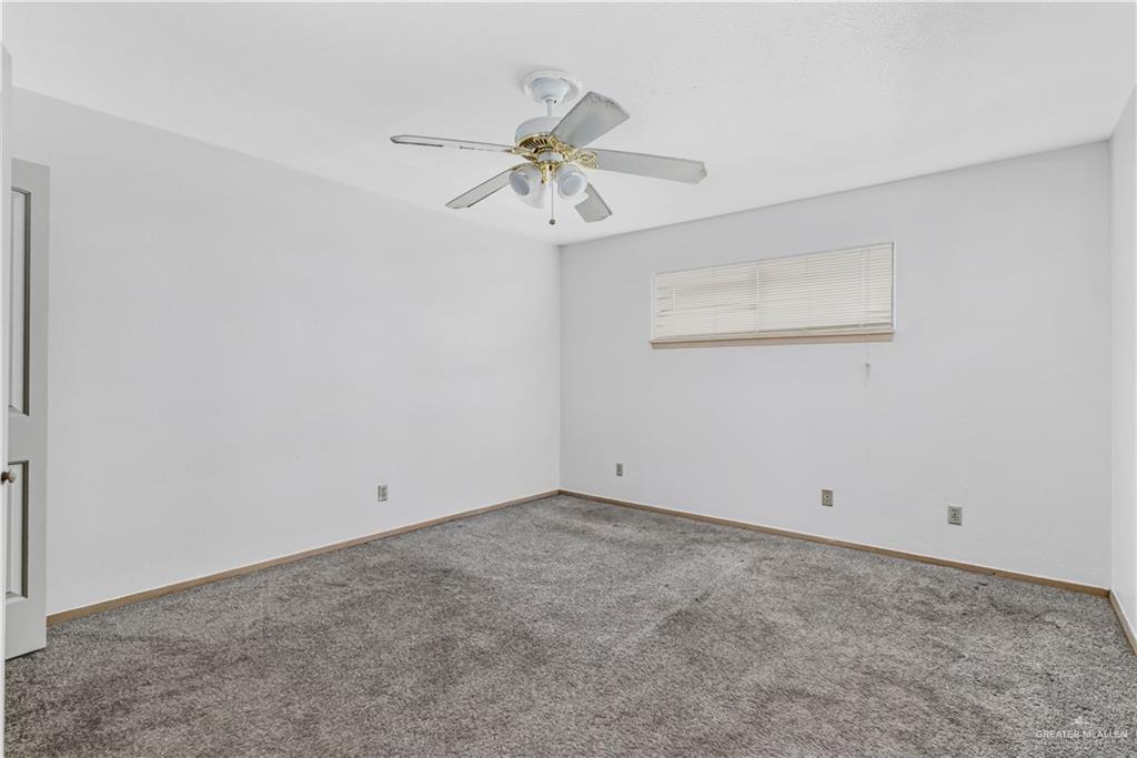 Photo 16 of 1601 Samano Street