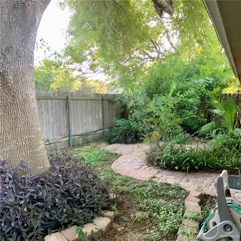 Photo 20 of 2105 Cynthia Street #D104