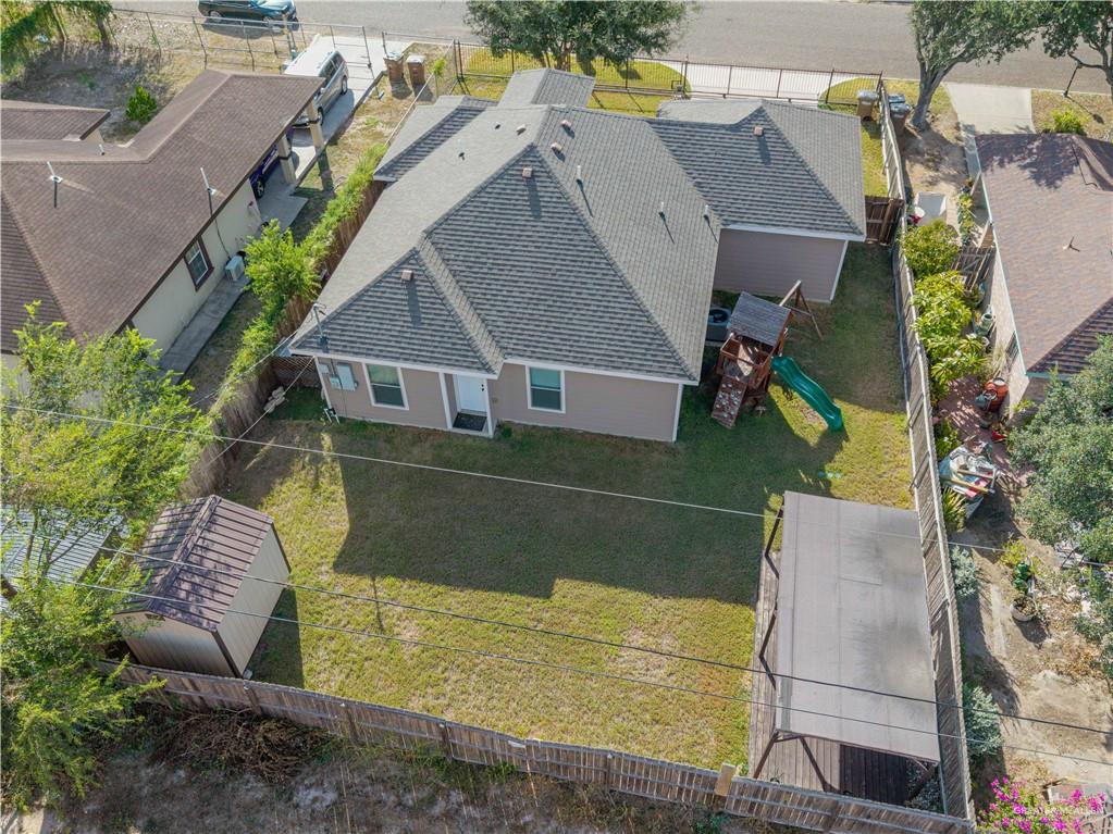 Photo 4 of 206 Rosa Priego Street