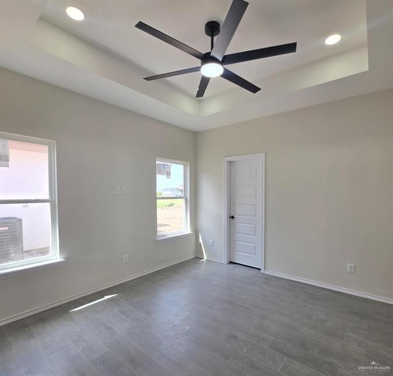 Photo 12 of 17951 Spruce Street