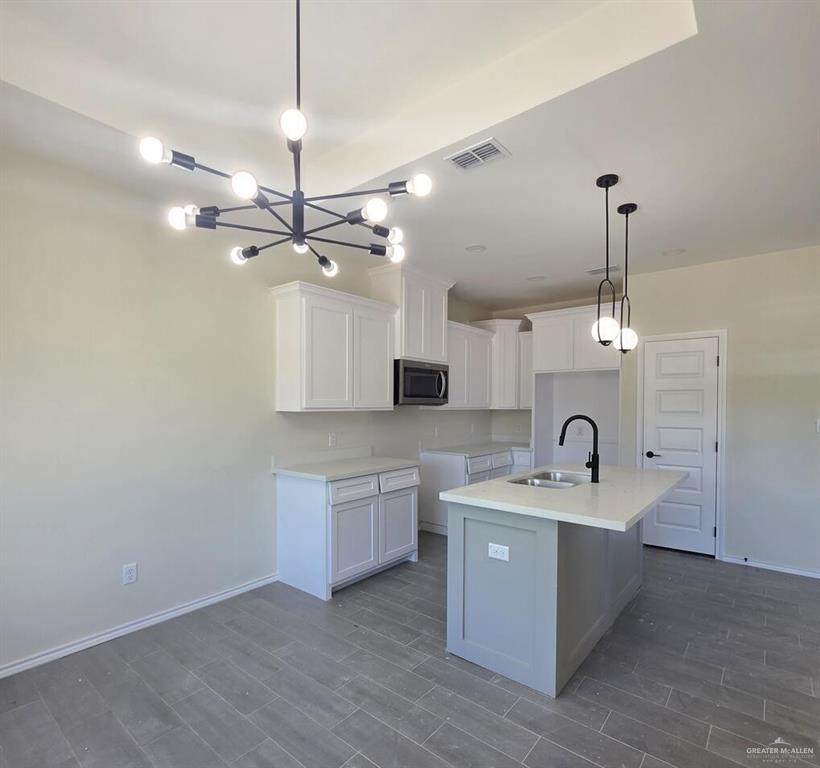 Photo 9 of 17951 Spruce Street