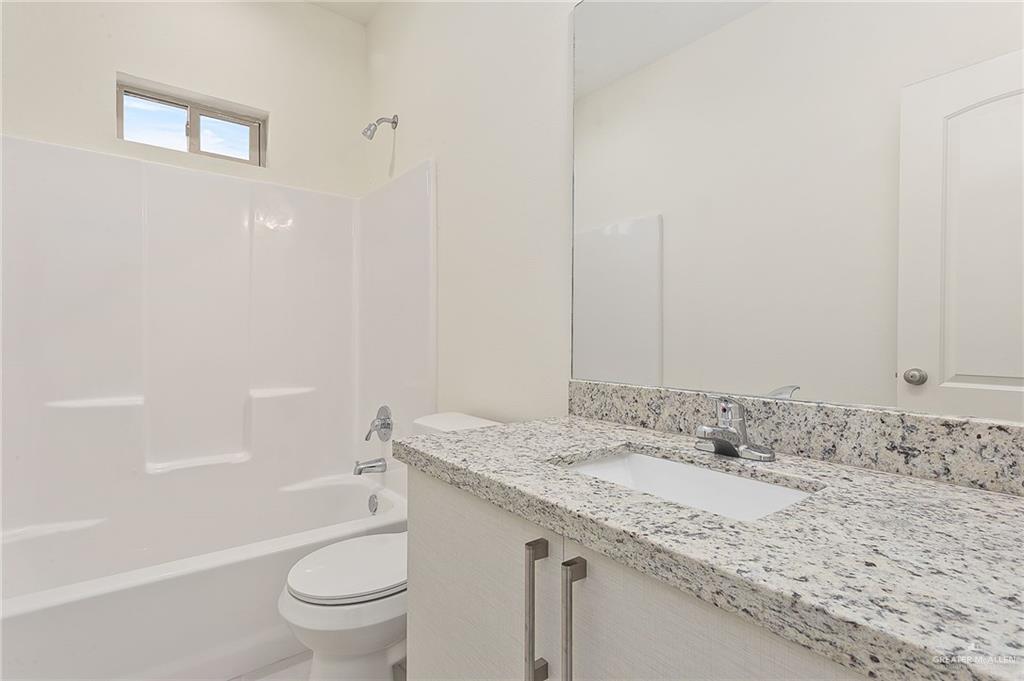 Photo 10 of 1225 Garfield Avenue