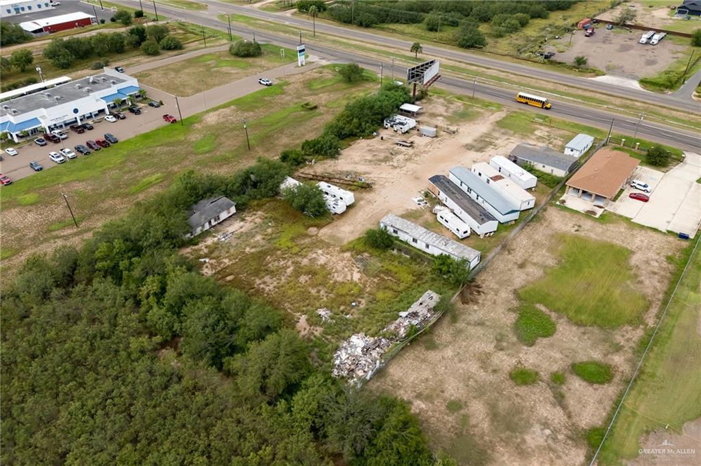 Photo 3 of 1012 Expressway 83