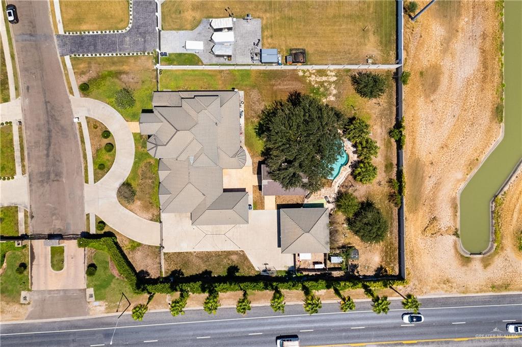 Photo 17 of 4308 Sierra Drive