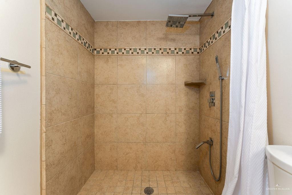 Photo 15 of 114 Tarpon Street #201