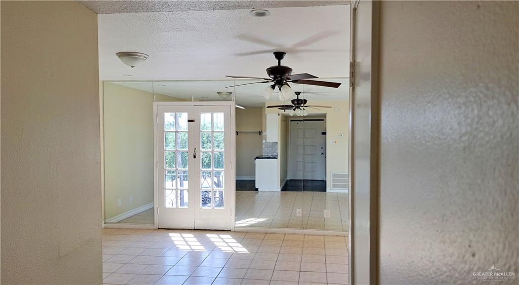 Photo 8 of 1418 Beech Avenue #3