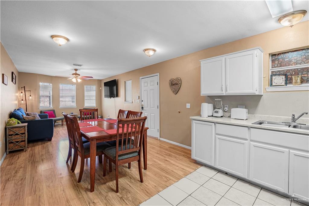 Photo 9 of 1804 Oasis Avenue