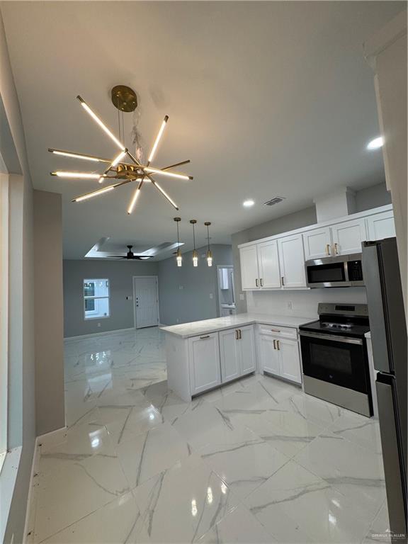 Photo 5 of 5900 Notre Dame Avenue #1