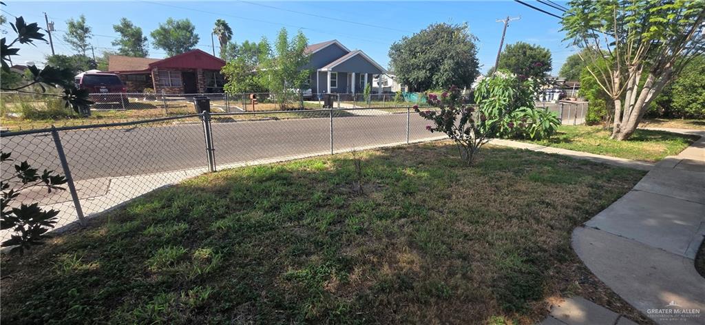 Photo 18 of 124 Sinclair Avenue