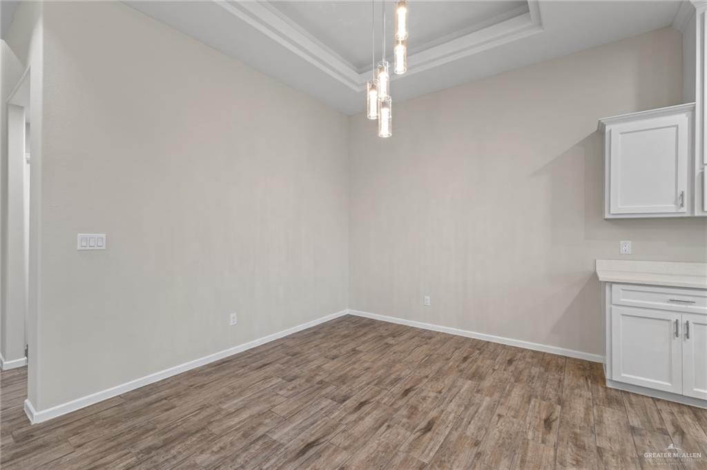 Photo 5 of 406 La Villita Drive