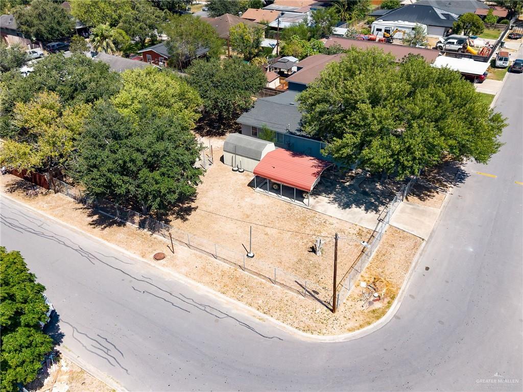 Photo 3 of 1917 Cancun Drive