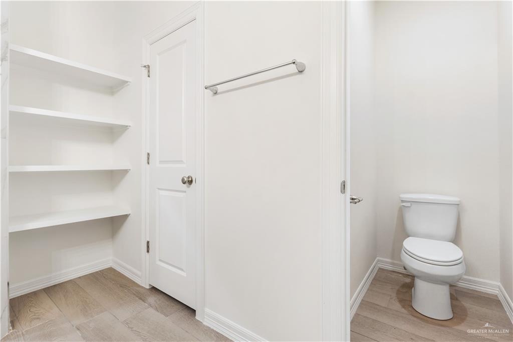 Photo 14 of 2312 Corales Street