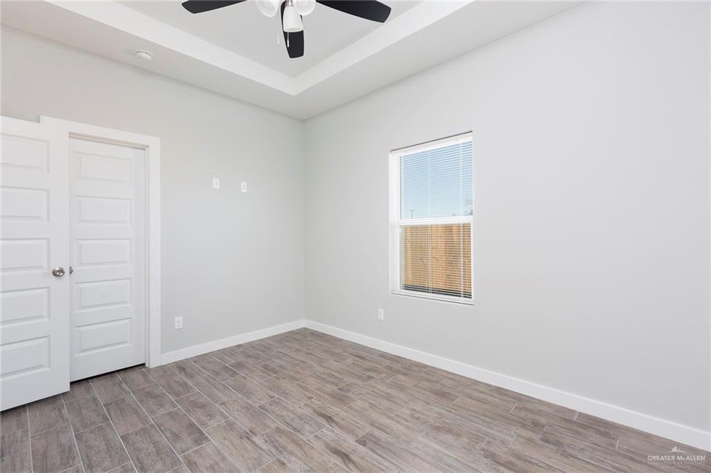 Photo 11 of 3405 Zinnia Avenue #2