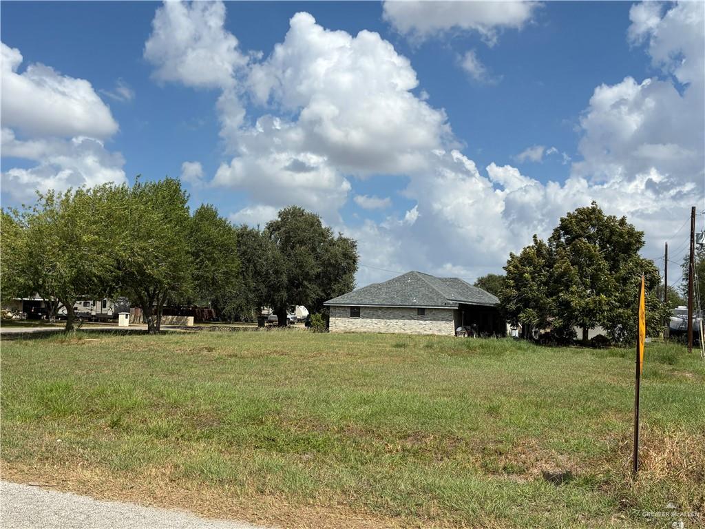 Photo 5 of 1616 El Camino Drive