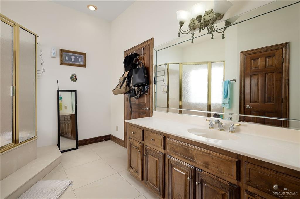 Photo 21 of 1709 Palazzo Drive
