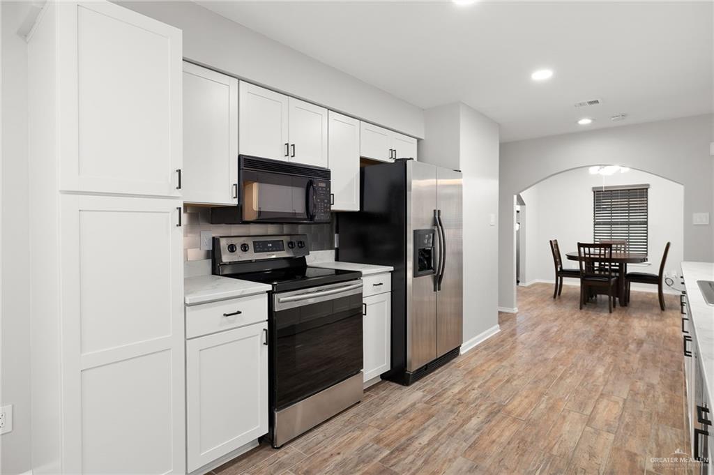Photo 8 of 1815 Wilson Street