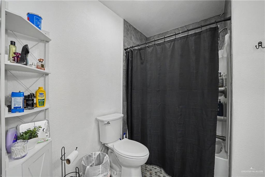 Photo 16 of 221 Lovett Street