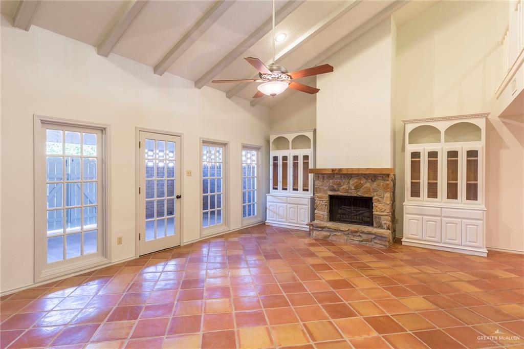 Photo 13 of 2116 Joy Street