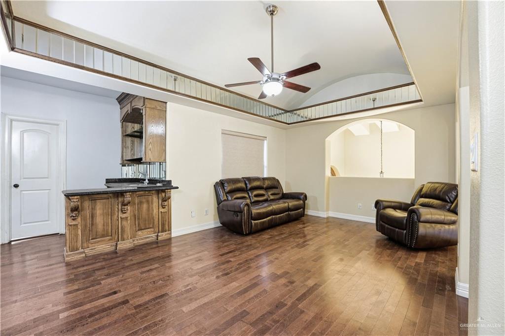 Photo 7 of 2410 21st Street