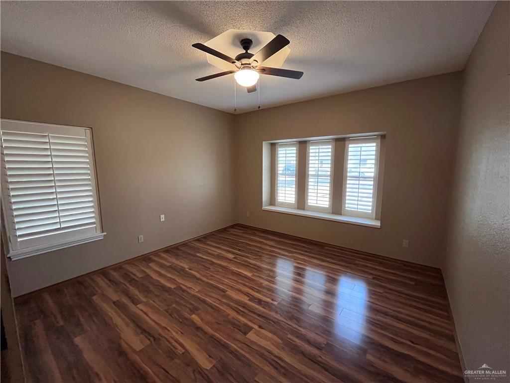 Photo 10 of 838 Citrus Drive