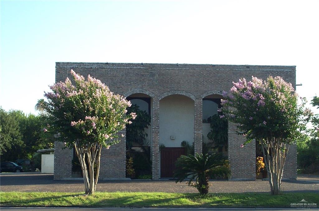 Photo 1 of 520 Pecan Boulevard, McAllen