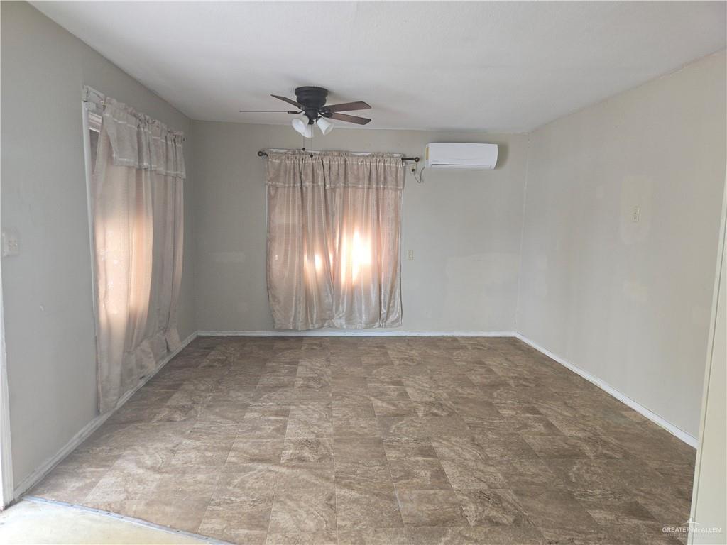 Photo 4 of 512 Bell Avenue