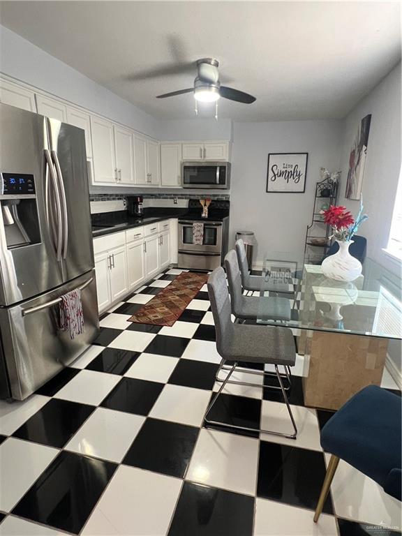 Photo 2 of 712 Toronto Avenue #6