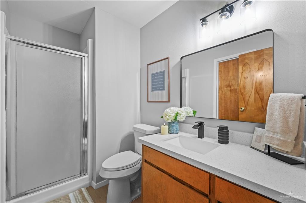 Photo 11 of 401 41st Street #16