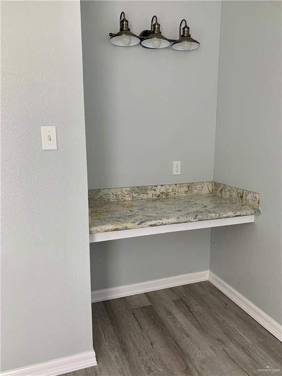 Photo 8 of 1805 Jason Avenue #5