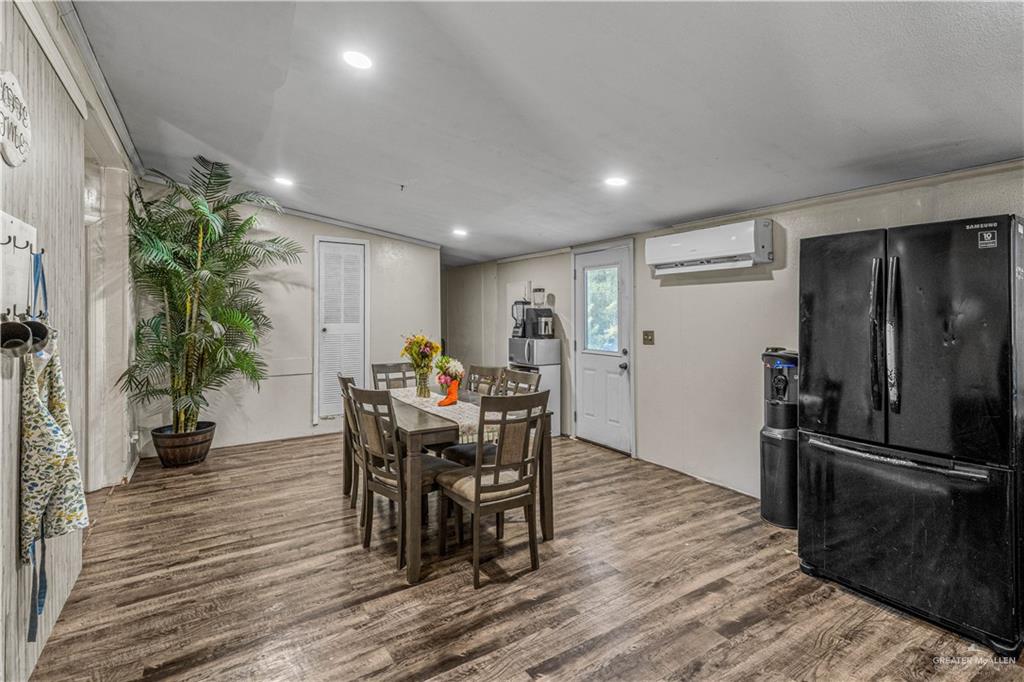 Photo 5 of 2919 Sunflower Drive