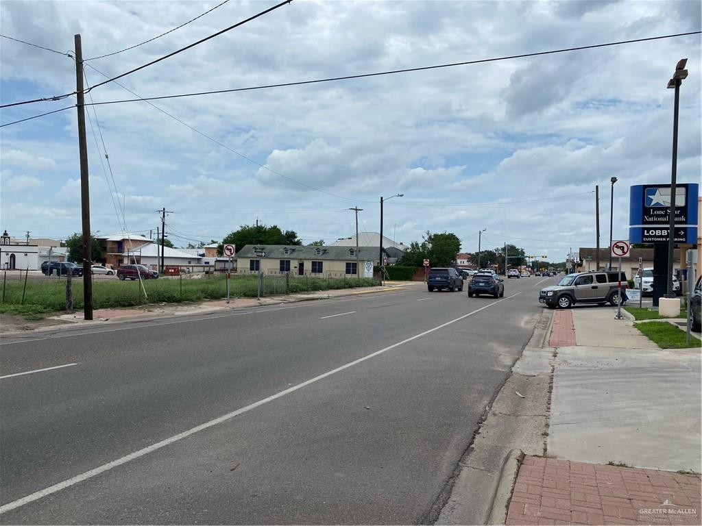 Photo 3 of 104 Texas Street