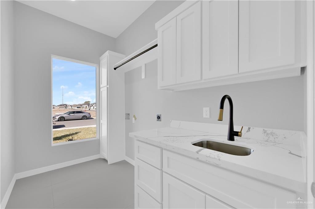 Photo 11 of 8110 49th Lane