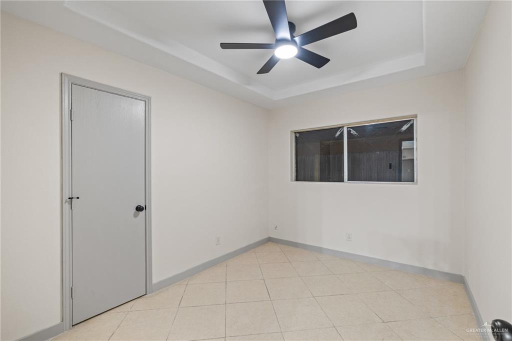 Photo 12 of 3008 Abbott Avenue