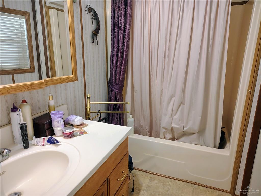 Photo 10 of 2237 Hidalgo Street